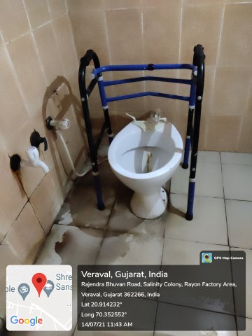 Divyangjan_Girls_Toilet (7)